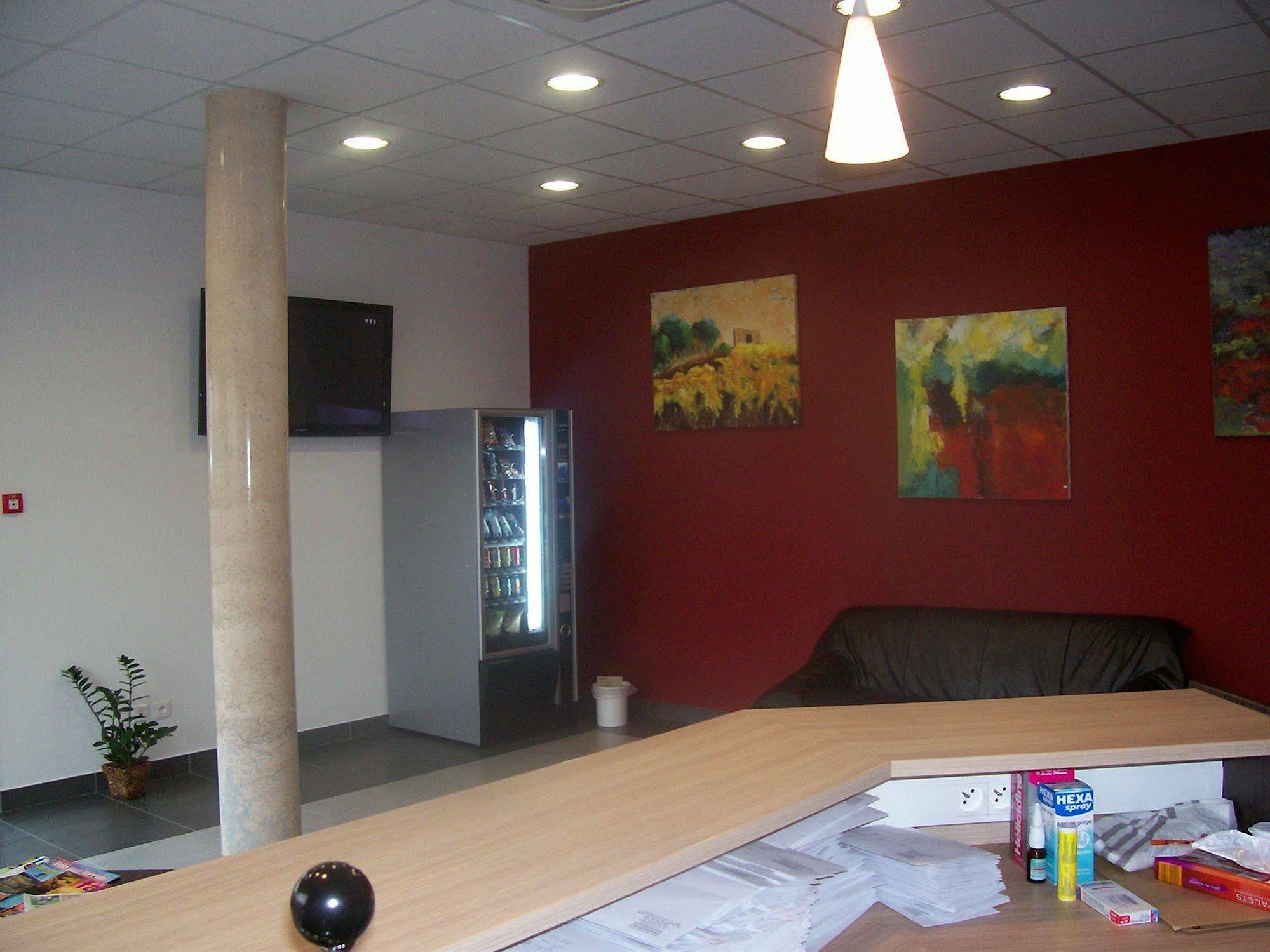 B&B Hotel Perpignan Saleilles Exteriör bild