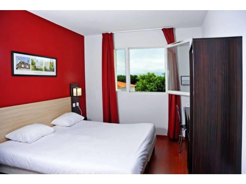 B&B Hotel Perpignan Saleilles Exteriör bild